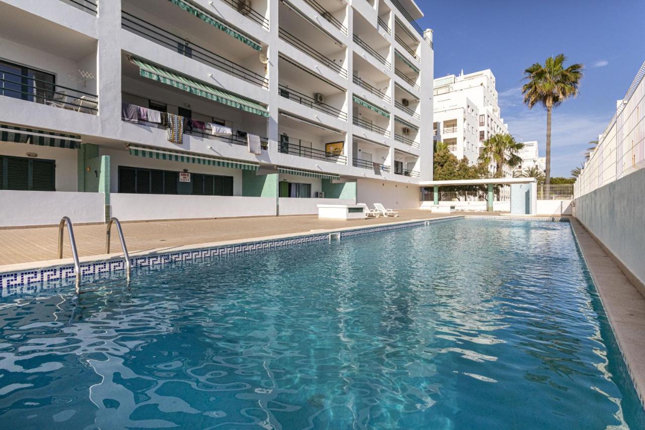 Miral 2 - Beach Front Apartment With Pool كوارتيرا المظهر الخارجي الصورة