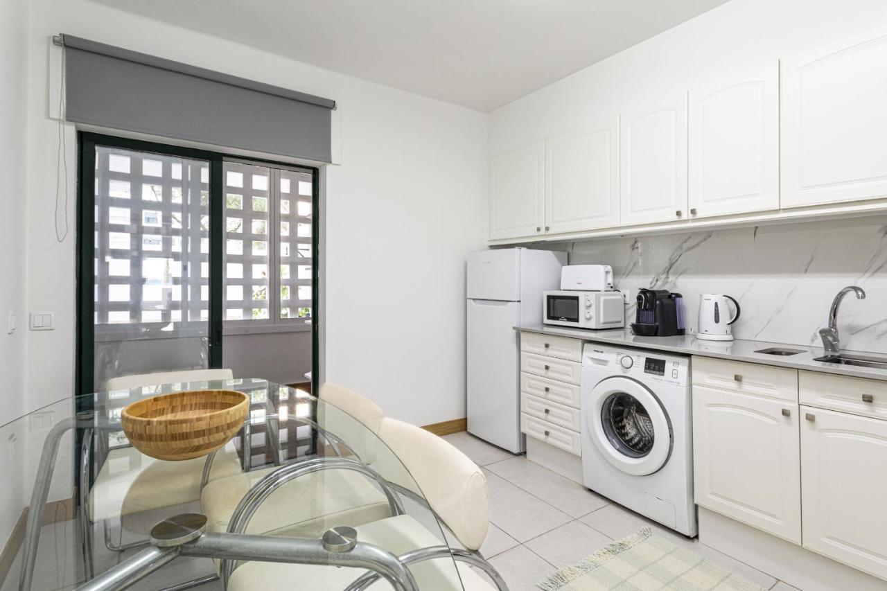 Miral 2 - Beach Front Apartment With Pool كوارتيرا المظهر الخارجي الصورة
